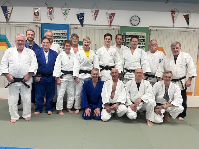 Mehr über den Artikel erfahren Prüferfortbildung am 30.November in Ottmarshausen.